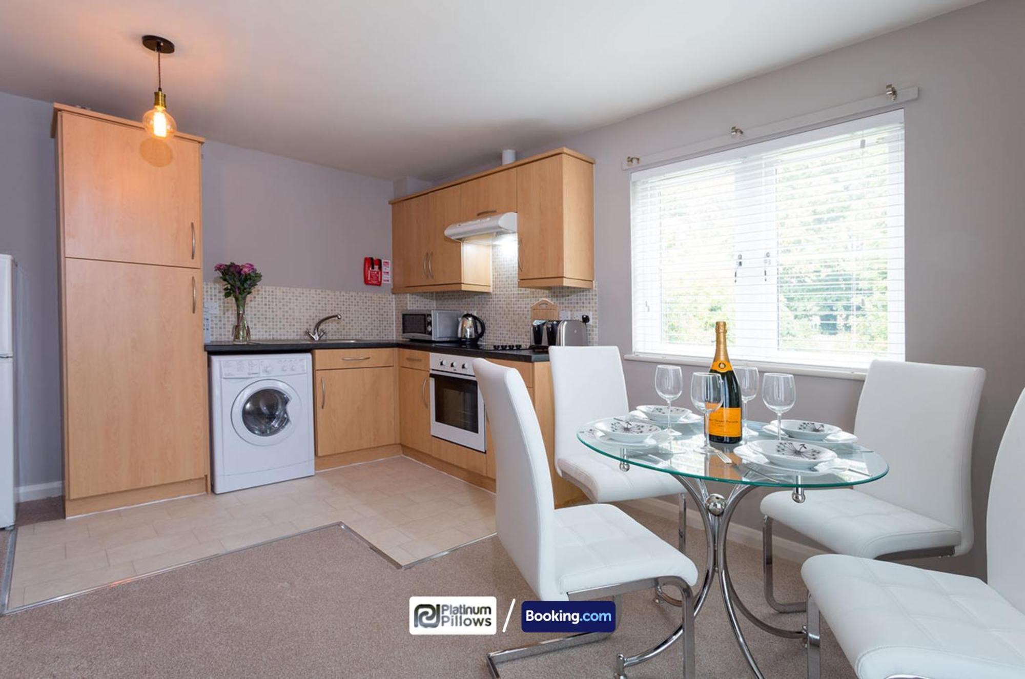 Modern Oxford 2 Bedroom Apartments, Families & Contractor Accommodation, Weekly & Monthly Stays Exterior photo