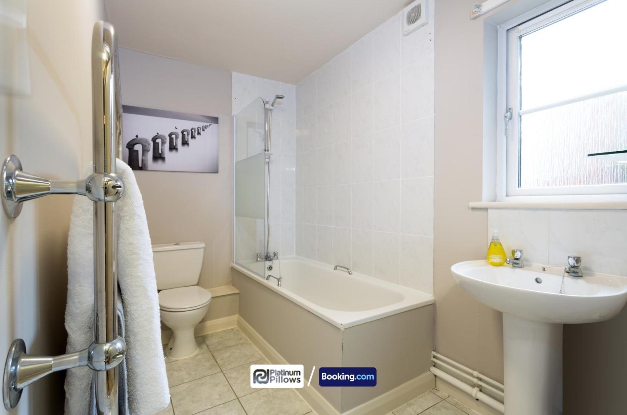 Modern Oxford 2 Bedroom Apartments, Families & Contractor Accommodation, Weekly & Monthly Stays Exterior photo